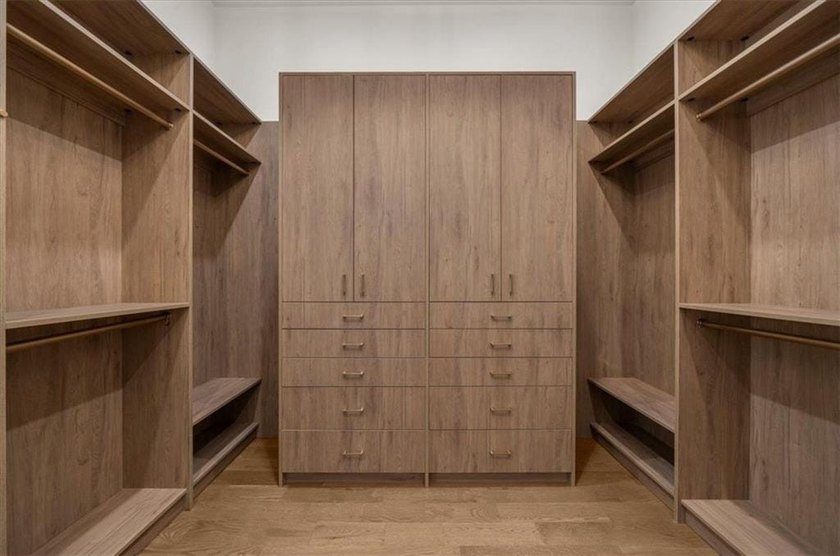 MOVE-IN-READY NEW CONSTRUCTION HOME ON 1.34 ACRES by 74 Luxury - photo 33