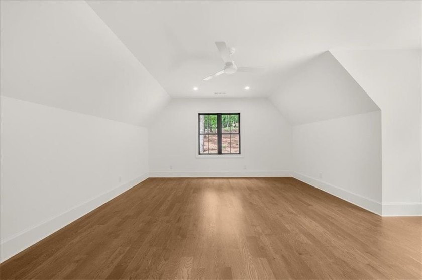 MOVE-IN-READY NEW CONSTRUCTION HOME ON 1.34 ACRES by 74 Luxury - photo 44