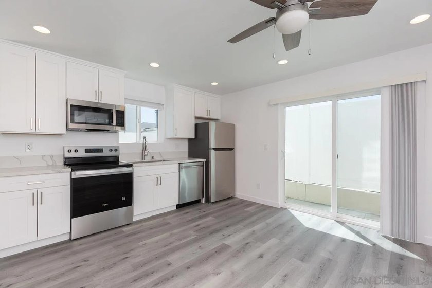 We are pleased to present 430 47th Street, a newly constructed - photo 8