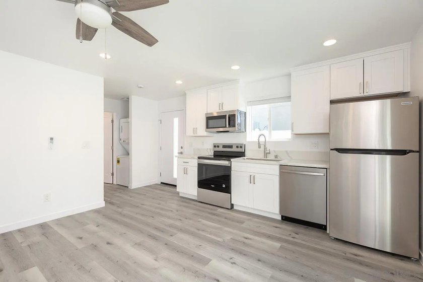 We are pleased to present 430 47th Street, a newly constructed - photo 10