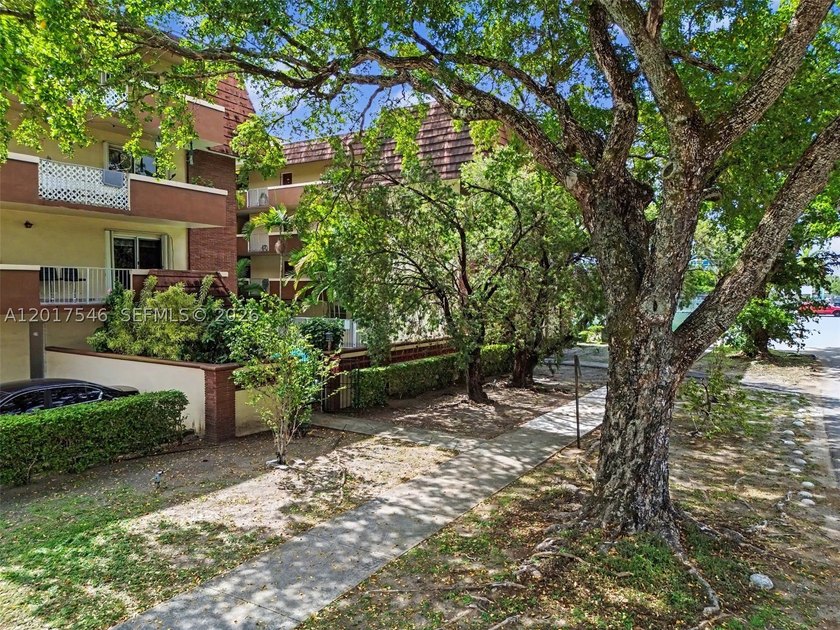 Welcome to this Spacious 2-bedroom, 2-bath condo in the heart of - photo 8