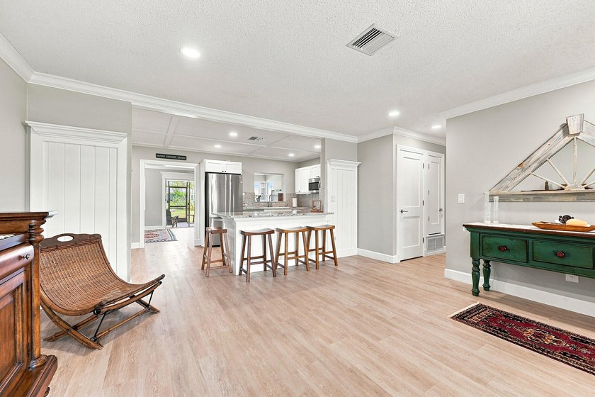 Fully renovated CBS home situated on an over sized .33 acre lot - photo 13