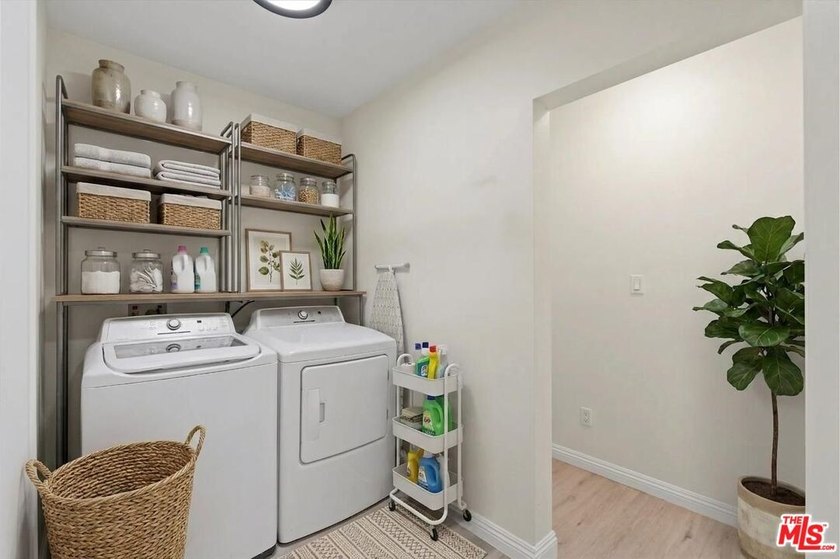 Rarely does a fully remodeled 4-bedroom, 3-bathroom, 1,504 - photo 15