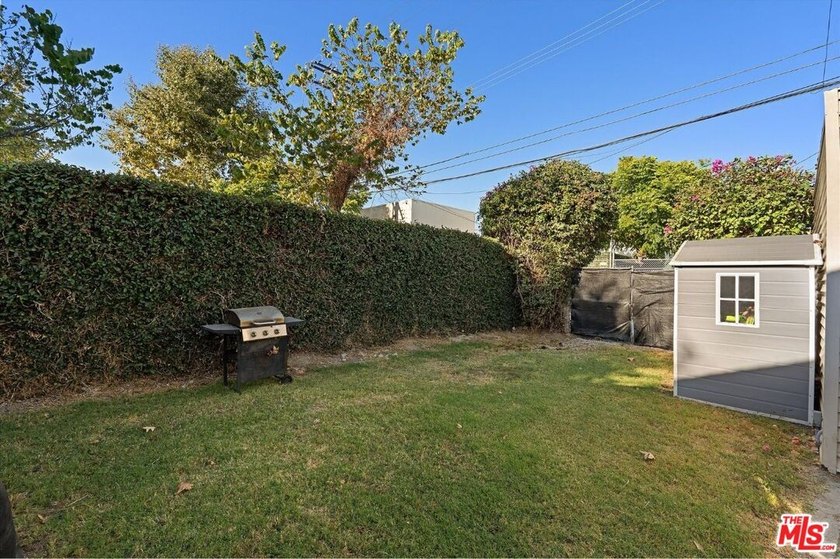 Rarely does a fully remodeled 4-bedroom, 3-bathroom, 1,504 - photo 38