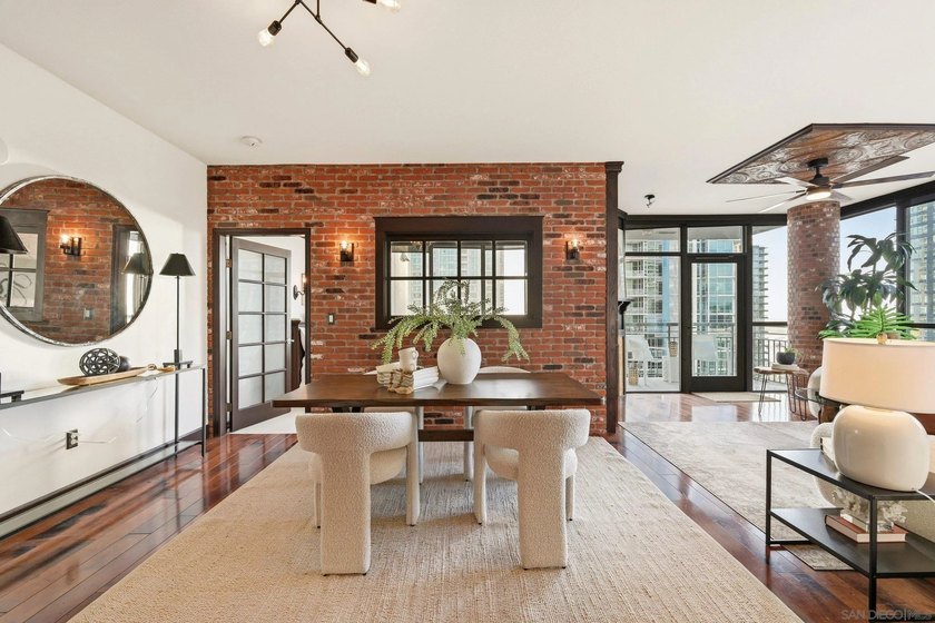 New York loft style meets the San Diego waterfront. Welcome to - photo 5