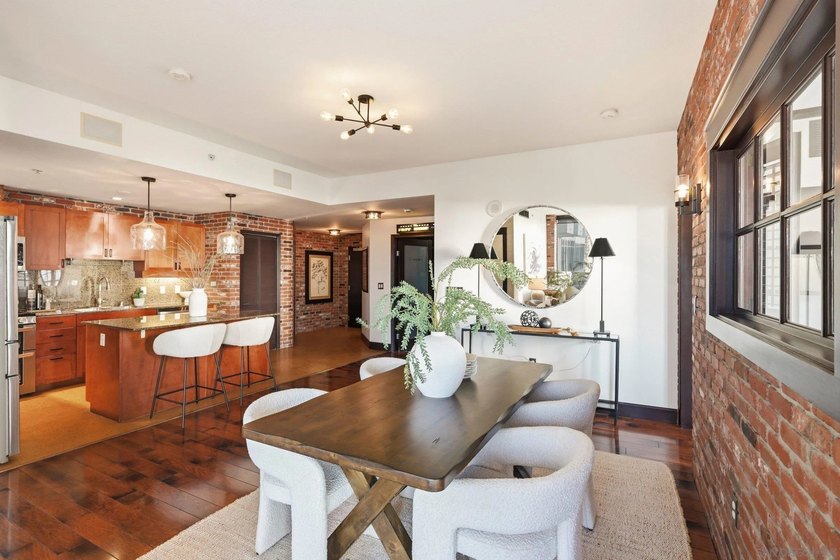 New York loft style meets the San Diego waterfront. Welcome to - photo 7