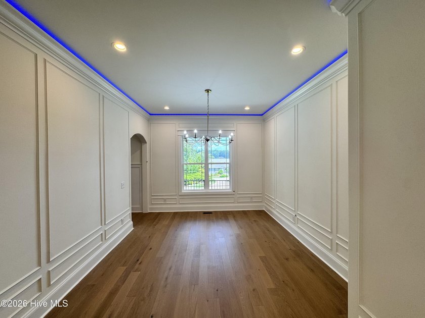 Stunning 4,052 Sf 2-story home with exceptional features inside - photo 7