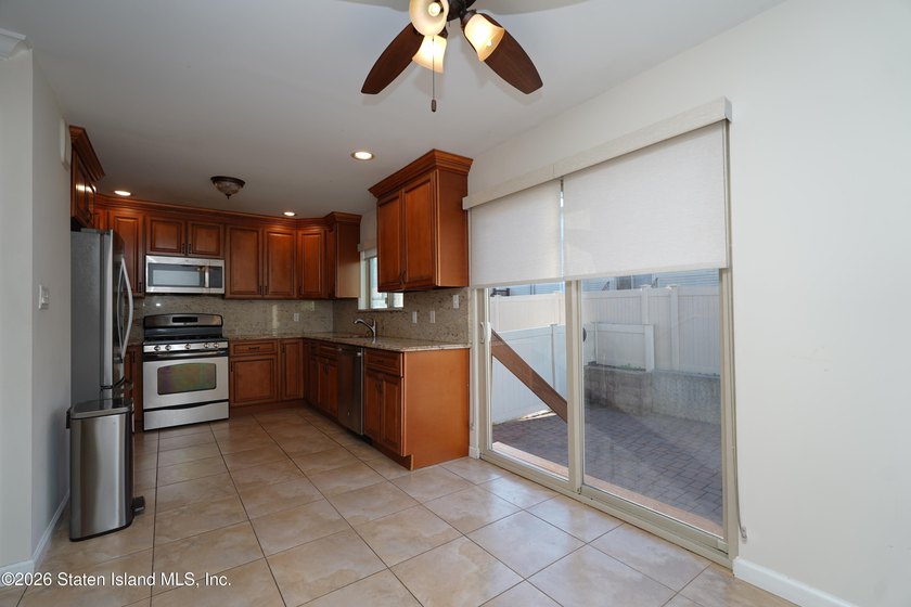 RE-SALE HOMES HAD NO TRANSFER TAX AS NEW CONSTRUCTION MAKES THE - photo 16