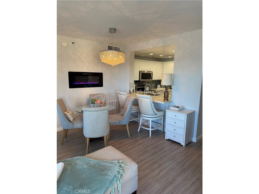Harbor Place Towers downtown Long Beach CA 2 Beds 2 Baths fully - photo 18