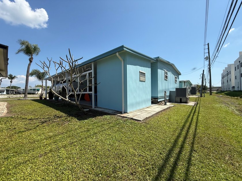 Just listed is this 2-bedroom 2-bathroom quality remodel in - photo 21