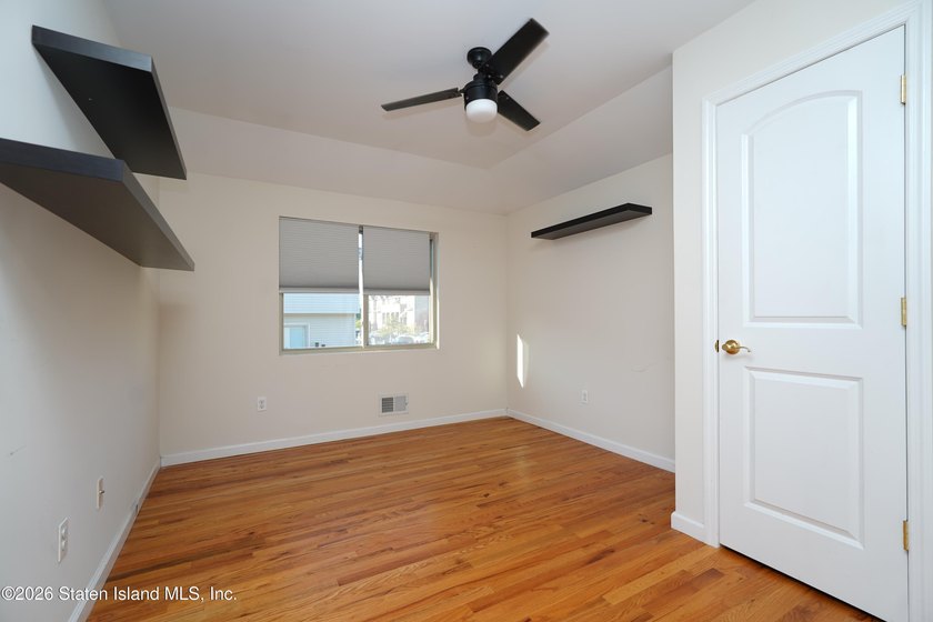 RE-SALE HOMES HAD NO TRANSFER TAX AS NEW CONSTRUCTION MAKES THE - photo 33