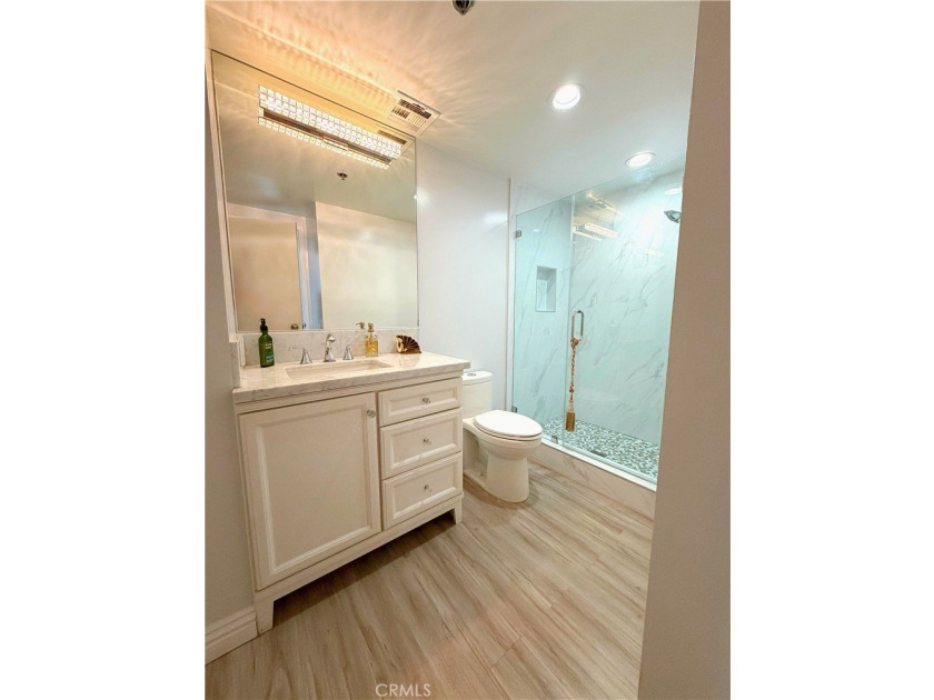 Harbor Place Towers downtown Long Beach CA 2 Beds 2 Baths fully - photo 35