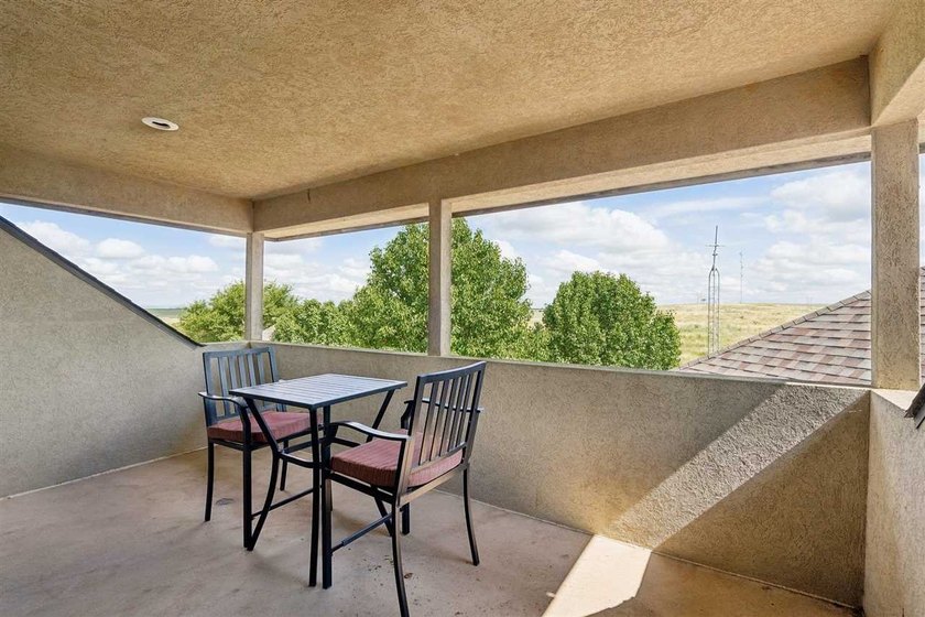 Beautiful custom built, one owner home on 150 acres with - photo 39