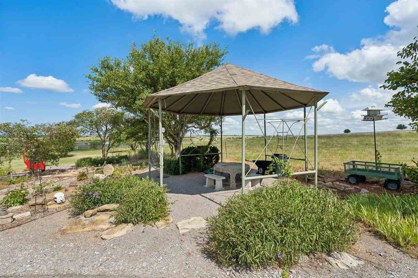 Beautiful custom built, one owner home on 150 acres with - photo 46