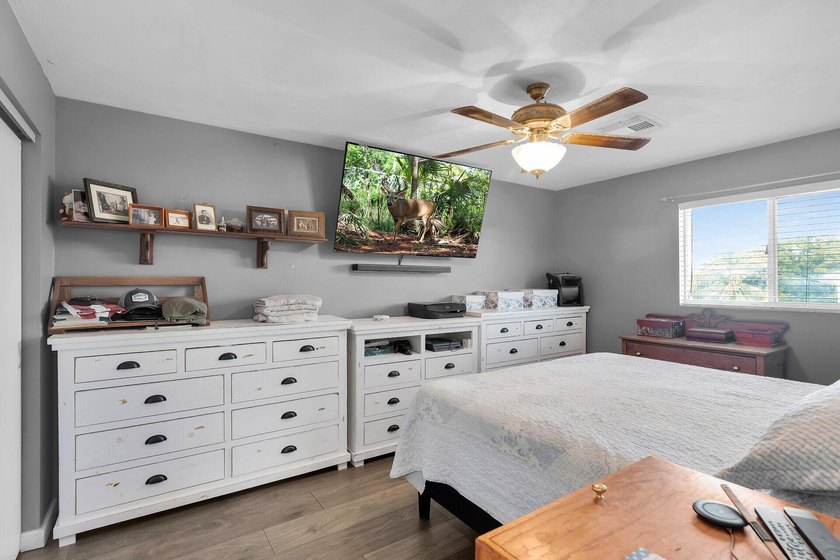 Discover an outstanding opportunity in Big Pine Key with this - photo 8