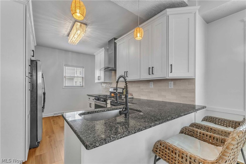Welcome home to this classic Lakewood Colonial offering the - photo 10