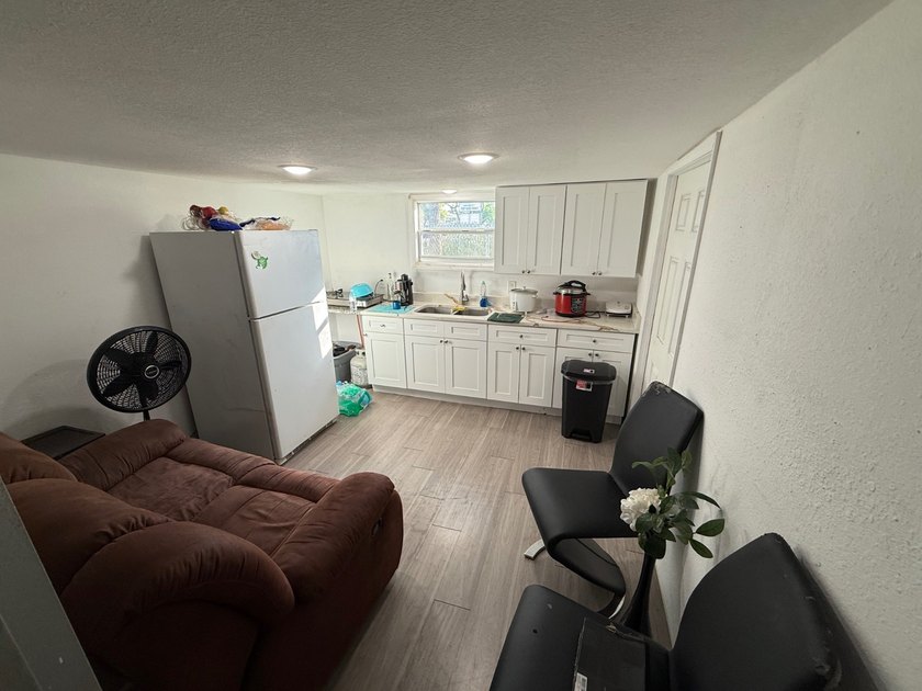 Just listed is this COMPLETELY REMODELED 2-bedroom 2-bathroom - photo 19