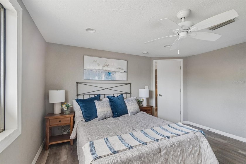 Welcome home to this charming 3-bedroom, 2-bath split-plan home - photo 22
