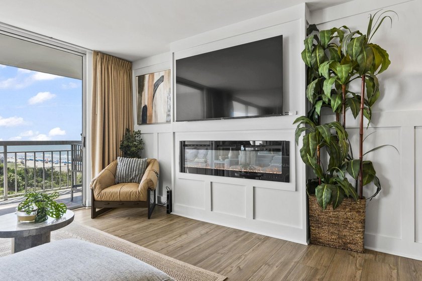 Welcome to luxury coastal living in one of Myrtle Beach's most - photo 4
