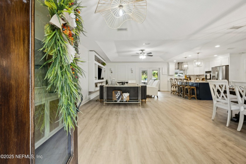 Enjoy peaceful living in this modern 4BR/3BA farmhouse on nearly - photo 2
