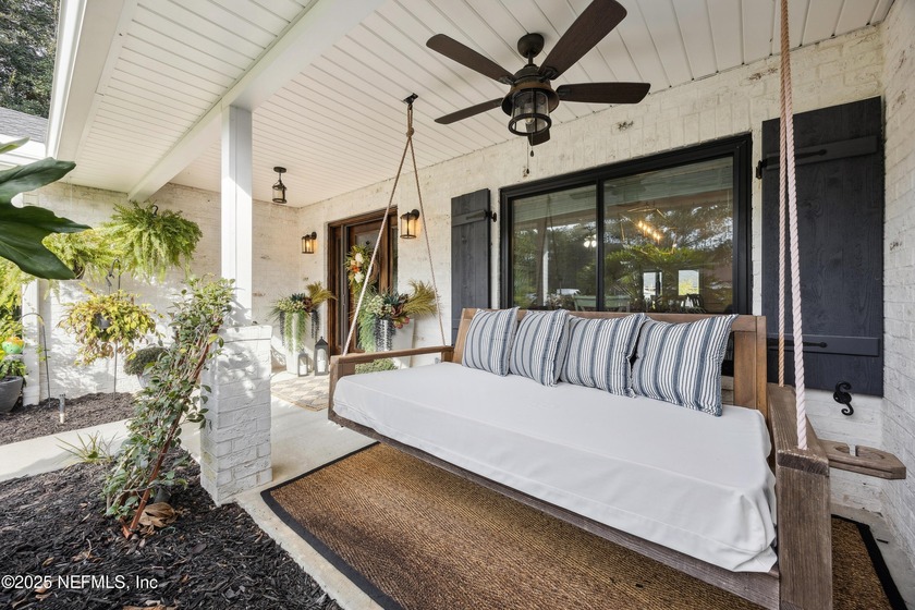 Enjoy peaceful living in this modern 4BR/3BA farmhouse on nearly - photo 7