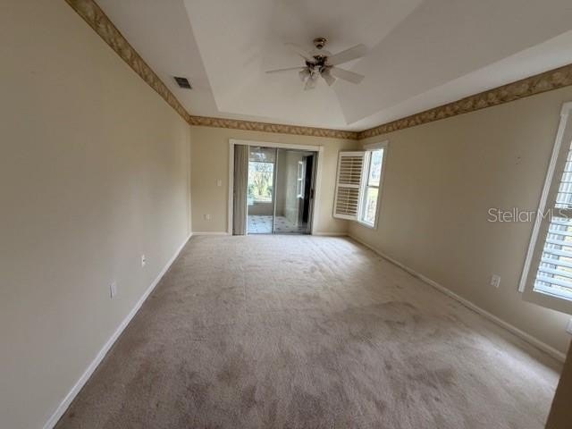 Spacious home in popular Ocala Palms. 3/2 Home, features - photo 5
