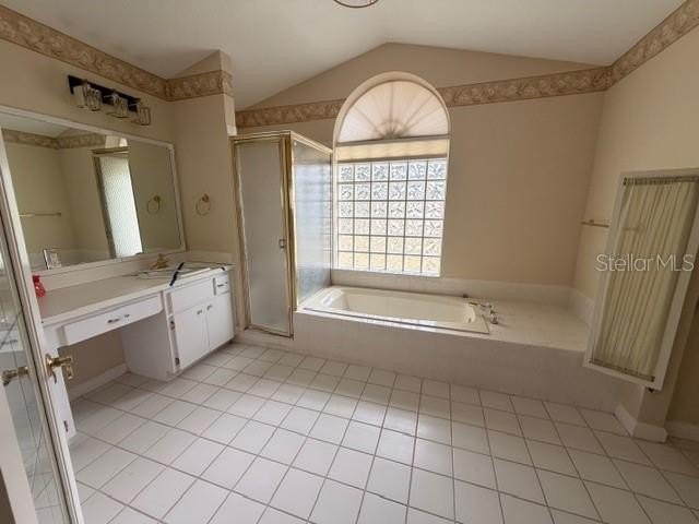 Spacious home in popular Ocala Palms. 3/2 Home, features - photo 8