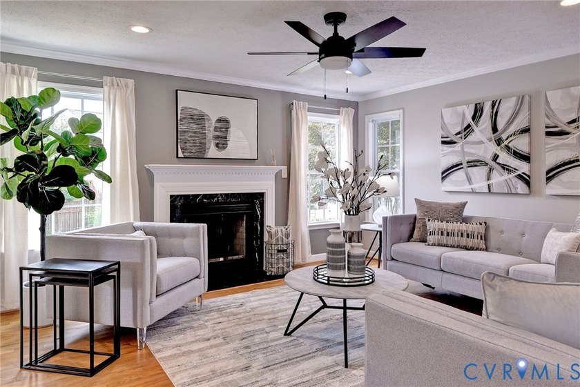 Experience refined living in this well-appointed 5-bedroom, 3 - photo 7