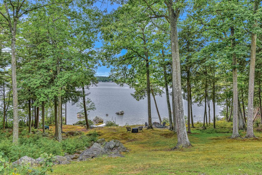PRIVATE LAKEFRONT HOME. Welcome to your serene 8-acre hideaway - photo 11
