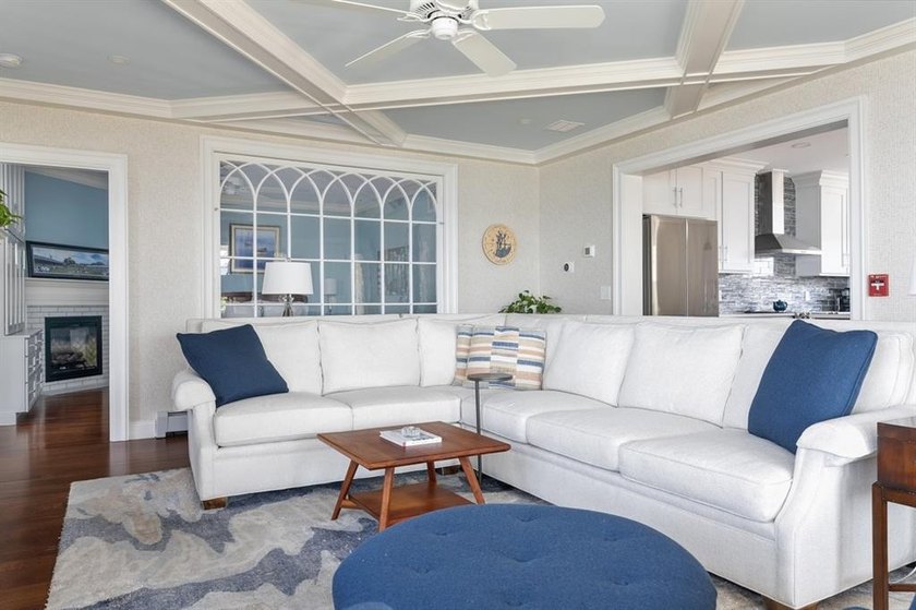 Experience the pinnacle of coastal living at *The Tides,* a - photo 8