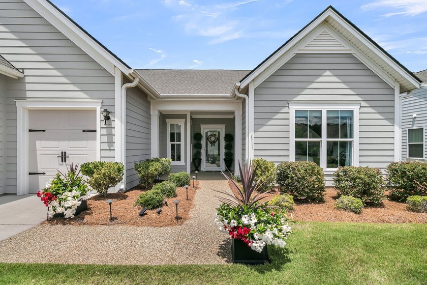 Is this a model home?! STUNNING Dunwoody Way featuring 3 - photo 8