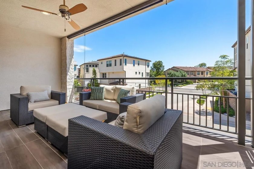 Magnificent 3 BR/3.5 BA residence at master-planned community of - photo 8