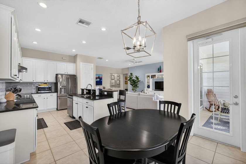 Welcome to this exquisitely maintained and undeniably charming - photo 27