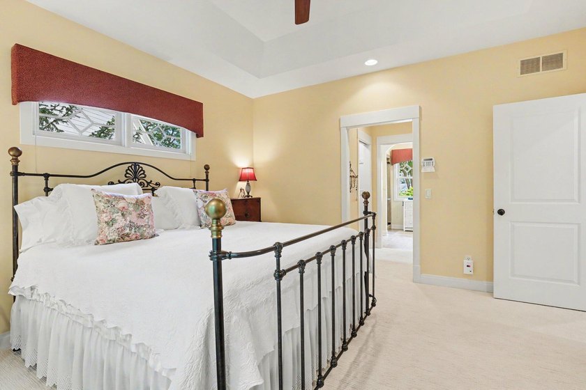 Welcome to the highly sought-after Porches @ Thousand Oaks - photo 31