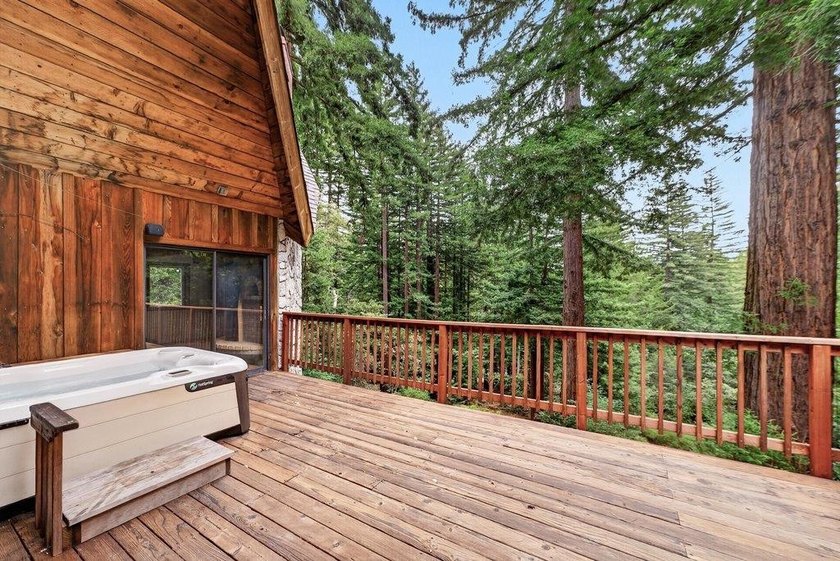 Enjoy the best of Boulder Creek living at this beautiful - photo 33