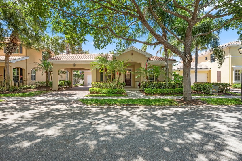 Beautifully Maintained Single-Story Tuscany - Abacoa Residence - photo 3