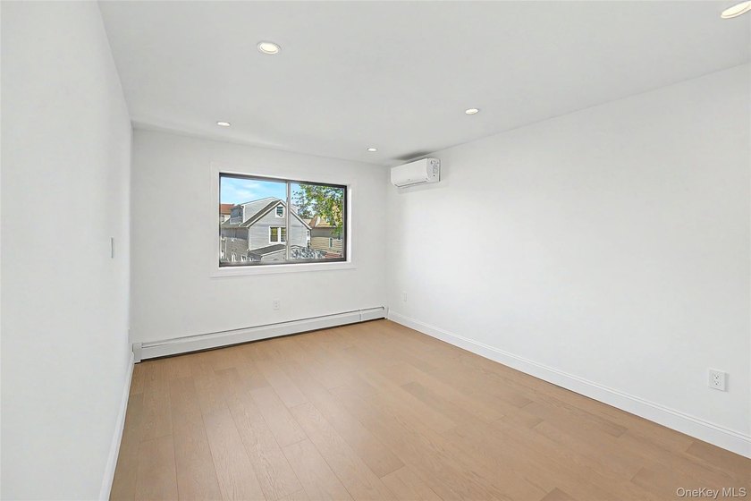 A rare opportunity to own a fully renovated semi-attached 663 - photo 11