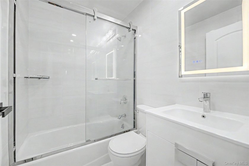 A rare opportunity to own a fully renovated semi-attached 663 - photo 19