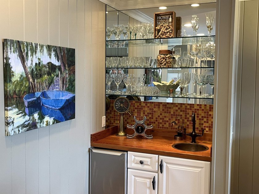 Discover the epitome of coastal elegance at 103 Inlet Point - photo 7