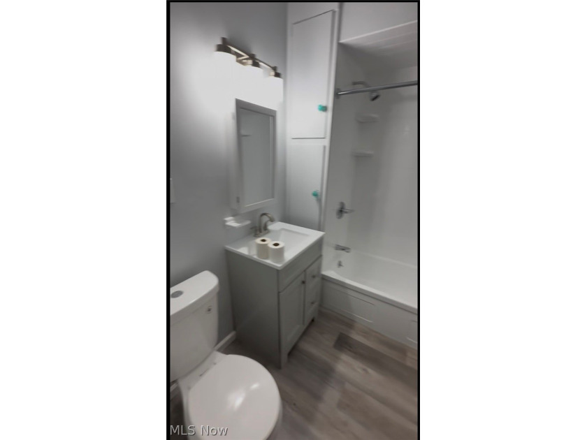 Excellent investment opportunity in the desirable Grovewood - photo 13