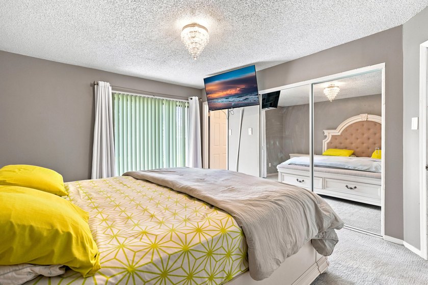 Don't miss this beautifully maintained 3-bedroom, 2-bath home - photo 18