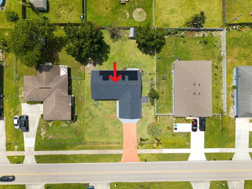 Don't miss this beautifully maintained 3-bedroom, 2-bath home - photo 29