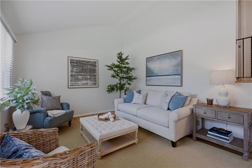 Tucked away in the heart of Portsmouth, 117 Canonchet Road - photo 4
