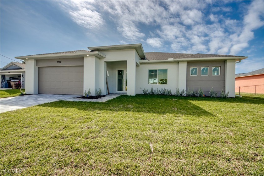 Welcome to Your Own Slice of Paradise! Brand New 3-bedroom - photo 3
