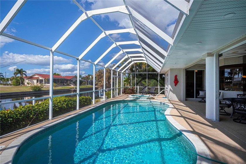 SELLER SAYS BRING OFFERS - LET'S MAKE A DEAL. PANORAMIC WIDE - photo 9