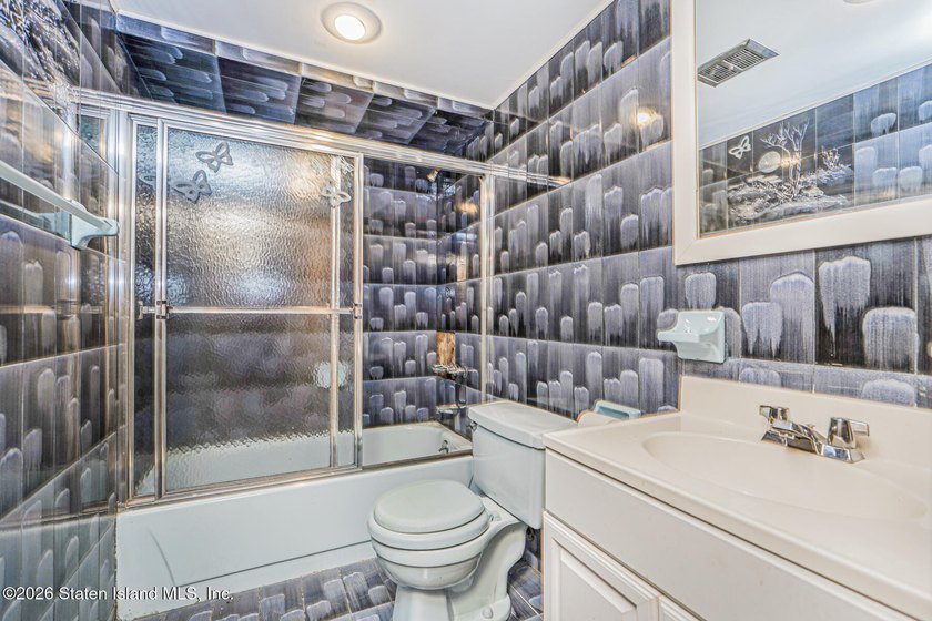 SHORT SALE. Homes in this highly sought after location don't - photo 15