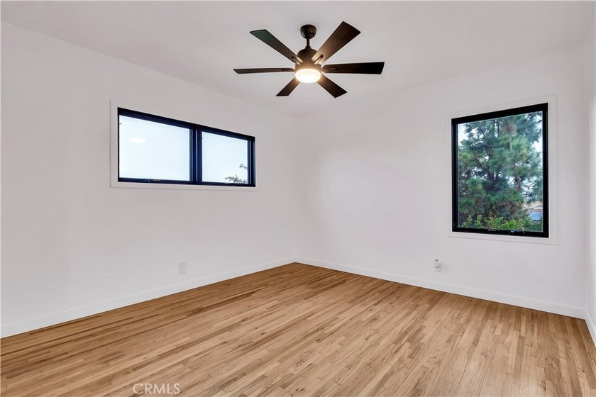 Welcome to your future home at 25710 Crest Rd, a true *Honey - photo 32