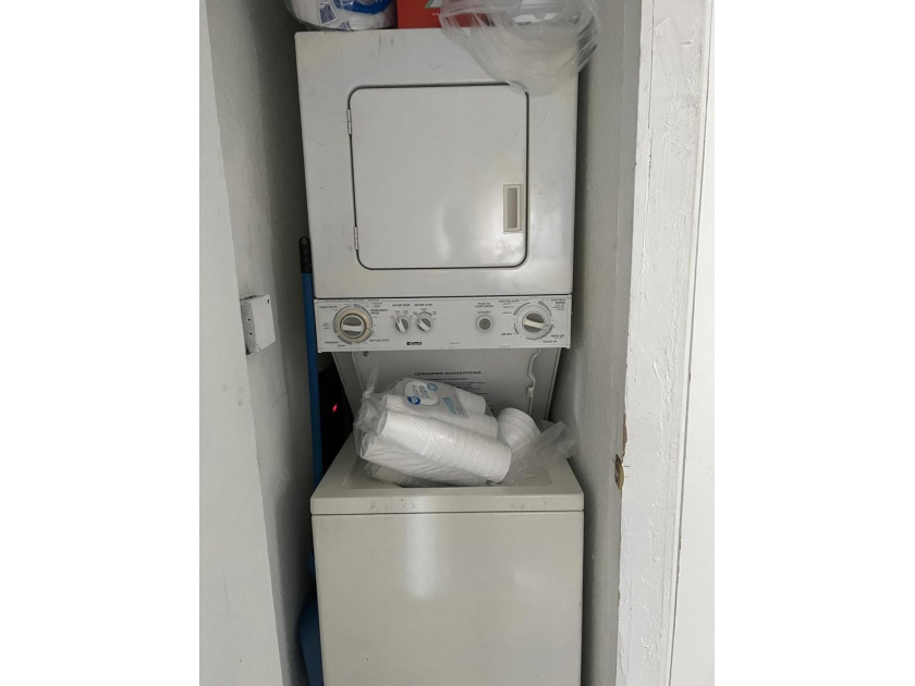 Welcome to this fantastic investment opportunity under normal - photo 6