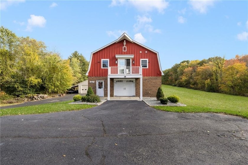 Exceptional value for this legal 2-unit compound on 7.84 private - photo 4