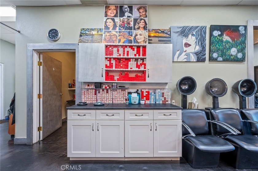 This salon allows the perfect opportunity for the next operator - photo 17